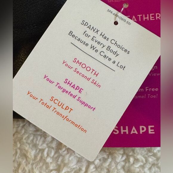 Spanx faux leather Moto leggings Womens size Small Very Black Slim Fit Sculpt - Picture 12 of 12